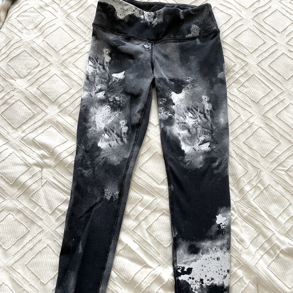 Alo Leggings